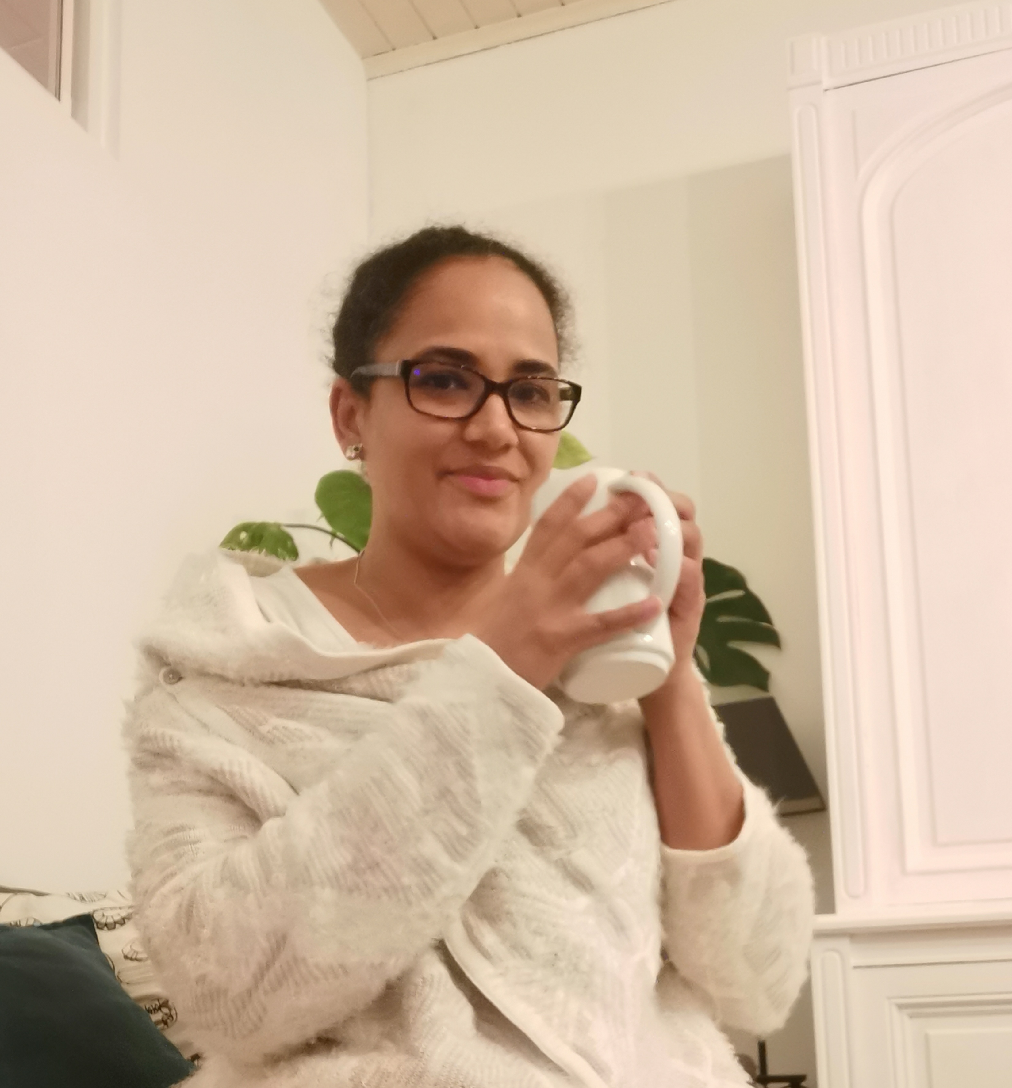 Selah Fondeck, Gecertificeerde integratieve gezondheidscoach Orthomoleculaire diëtist in Mechelen. Werkzaam ACT2Nourish Mechelen.